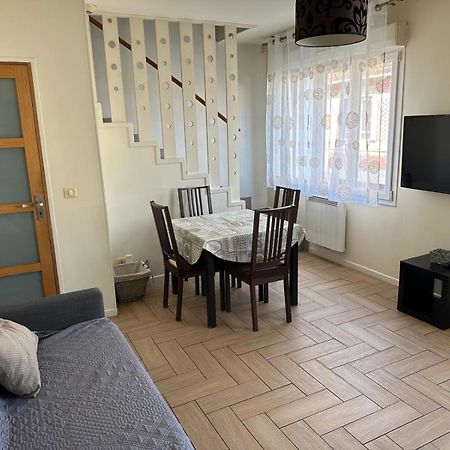 アルフォールヴィルDuplex 10 Mn De Parisアパートメント エクステリア 写真